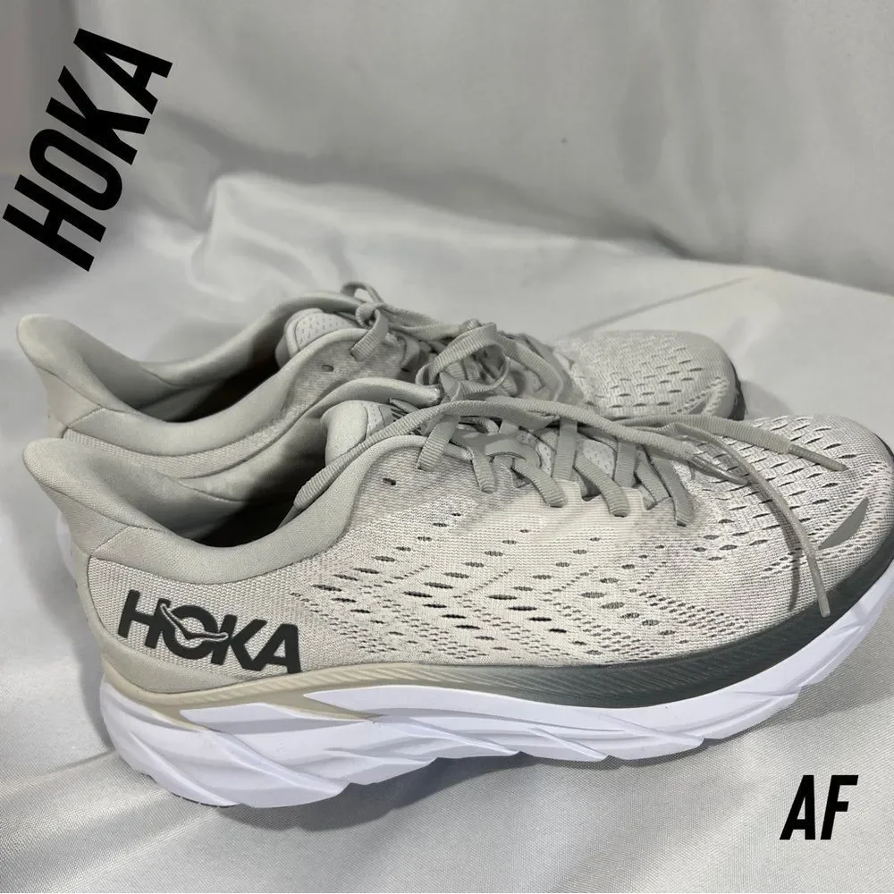 HOKA CLIFTON 8 IN GREY WHITE NEW SIZE 9